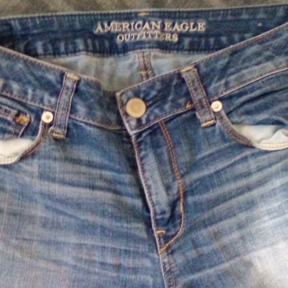Women's American Eagle Jeans - Picture 3 of 7
